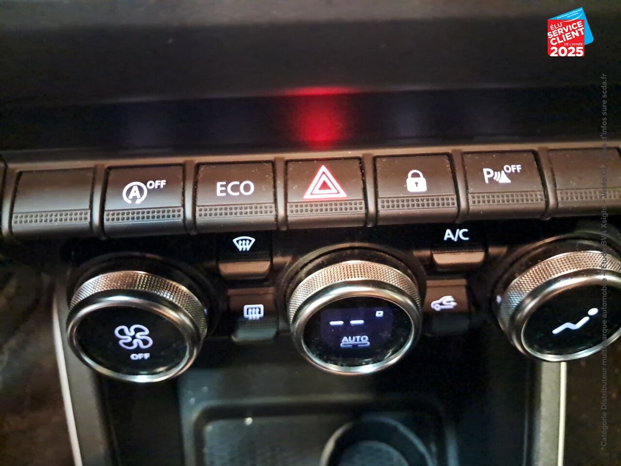 Véhicule d'occasion DACIA DUSTER 1.5 BLUE DCI 115CH PRESTIGE 4X2 - 20 GPS CAMERA ATTELAGE chez Renault Colmar