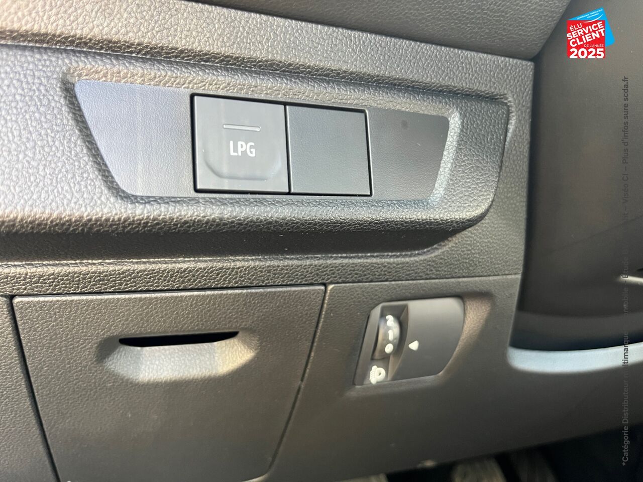 Véhicule d'occasion DACIA SANDERO 1.0 ECO-G 100CH STEPWAY EXTREME + CAMERA GPS chez Nissan Belfort