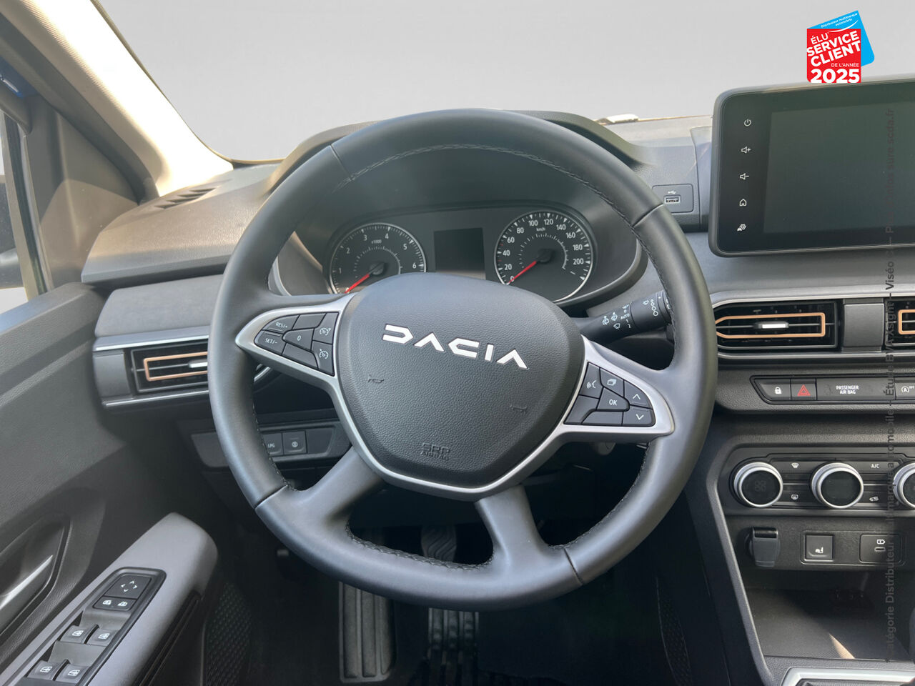 Véhicule d'occasion DACIA SANDERO 1.0 ECO-G 100CH STEPWAY EXTREME + -24 chez Renault Colmar