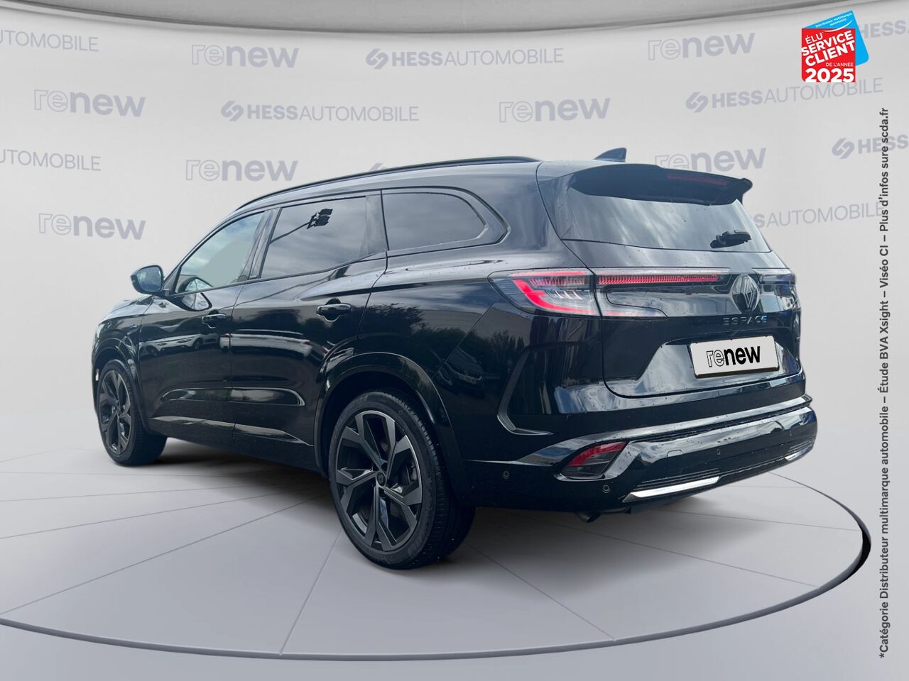 Véhicule d'occasion RENAULT ESPACE 1.2 E-TECH FULL HYBRID 200CH ESPRIT ALPINE TPANO SIEGES CHAUF GPS CAMERA CARPLAY chez Peugeot Charleville