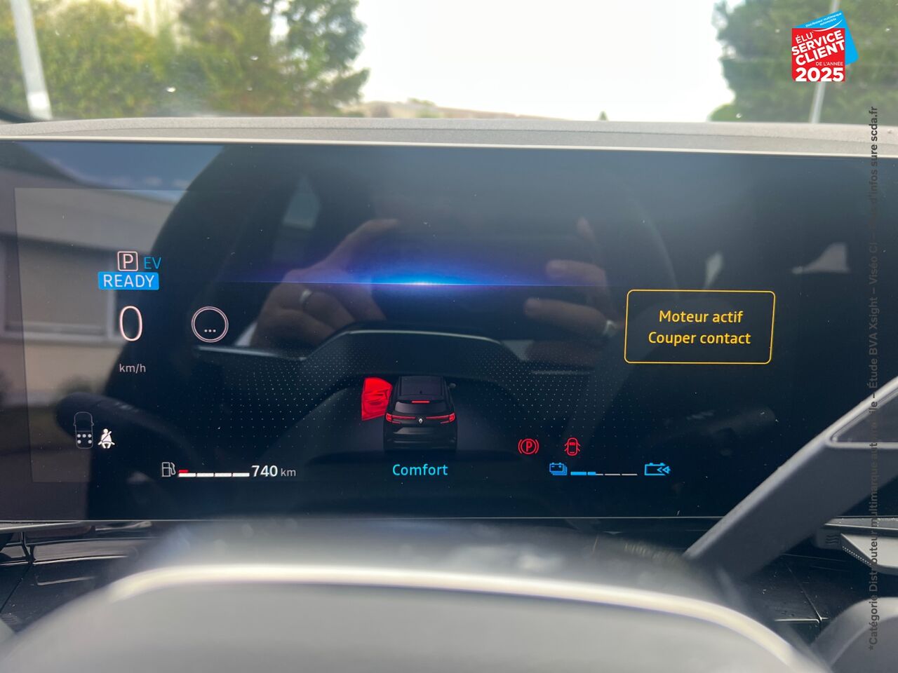 Véhicule d'occasion RENAULT ESPACE 1.2 E-TECH FULL HYBRID 200CH ESPRIT ALPINE TPANO SIEGES CHAUF GPS CAMERA CARPLAY chez Peugeot Charleville