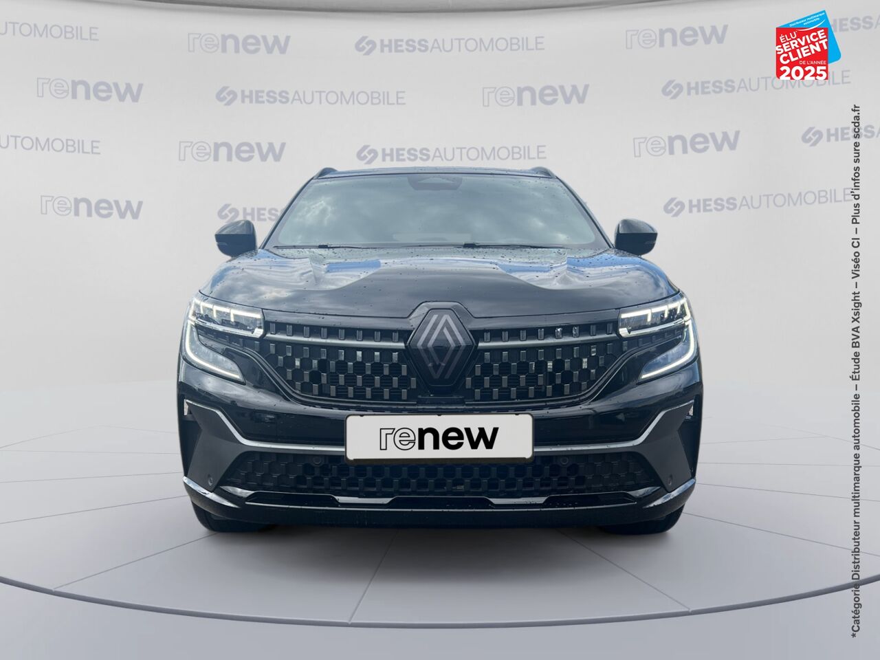 Véhicule d'occasion RENAULT ESPACE 1.2 E-TECH FULL HYBRID 200CH ESPRIT ALPINE TPANO SIEGES CHAUF GPS CAMERA CARPLAY chez Peugeot Charleville