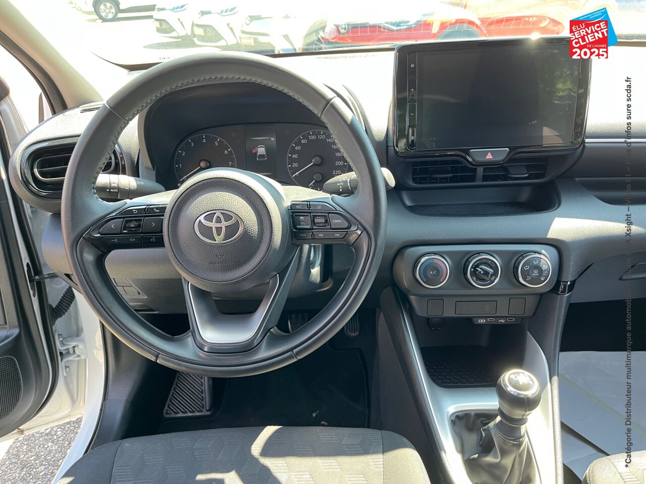 Véhicule d'occasion TOYOTA YARIS 120 VVT-I DYNAMIC BUSINESS 5P MC24 chez Toyota Saint Dizier