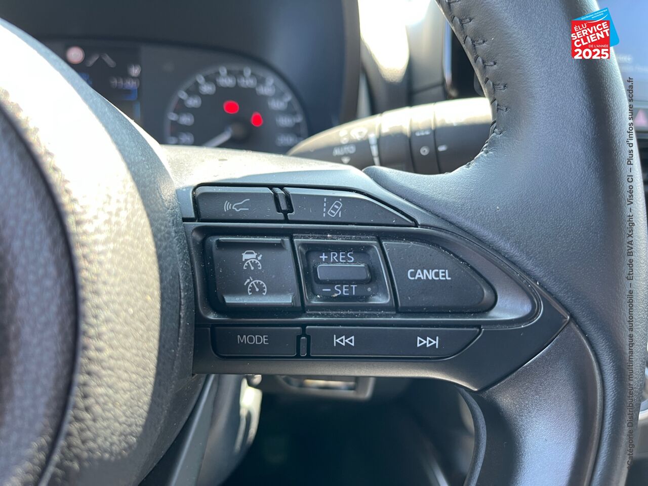 Véhicule d'occasion TOYOTA YARIS 120 VVT-I DYNAMIC BUSINESS 5P MC24 chez Toyota Saint Dizier