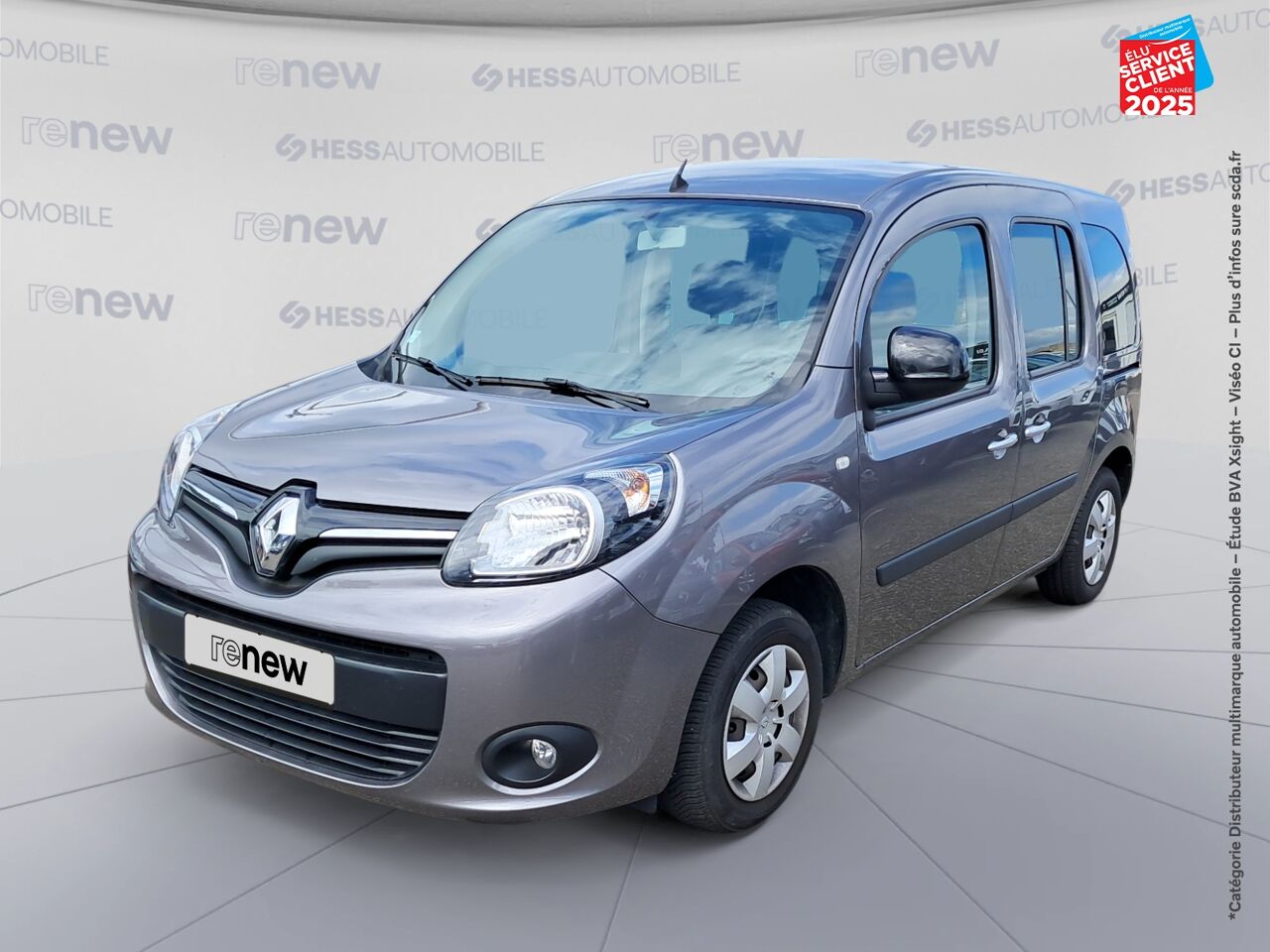 Véhicule d'occasion RENAULT KANGOO 1.5 BLUE DCI 115CH BUSINESS ATTELAGE chez Toyota Thionville