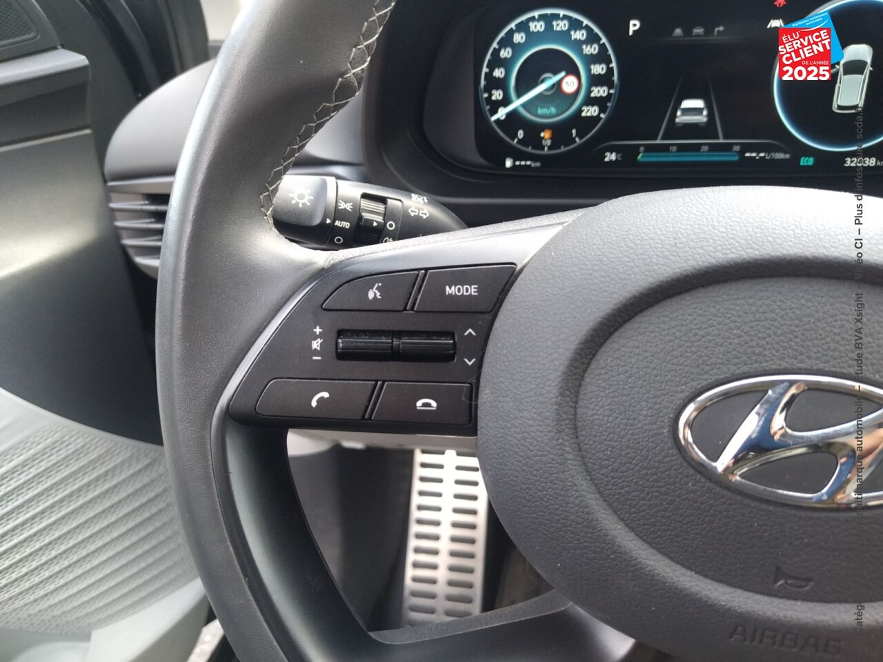 Véhicule d'occasion HYUNDAI BAYON 1.0 T-GDI 100CH HYBRID 48V CREATIVE DCT-7 CAMERA CARPLAY chez Nissan Strasbourg