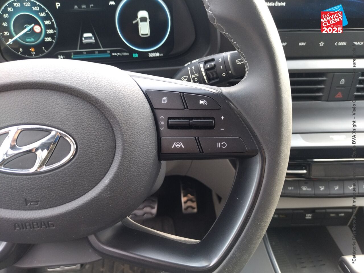 Véhicule d'occasion HYUNDAI BAYON 1.0 T-GDI 100CH HYBRID 48V CREATIVE DCT-7 CAMERA CARPLAY chez Nissan Strasbourg