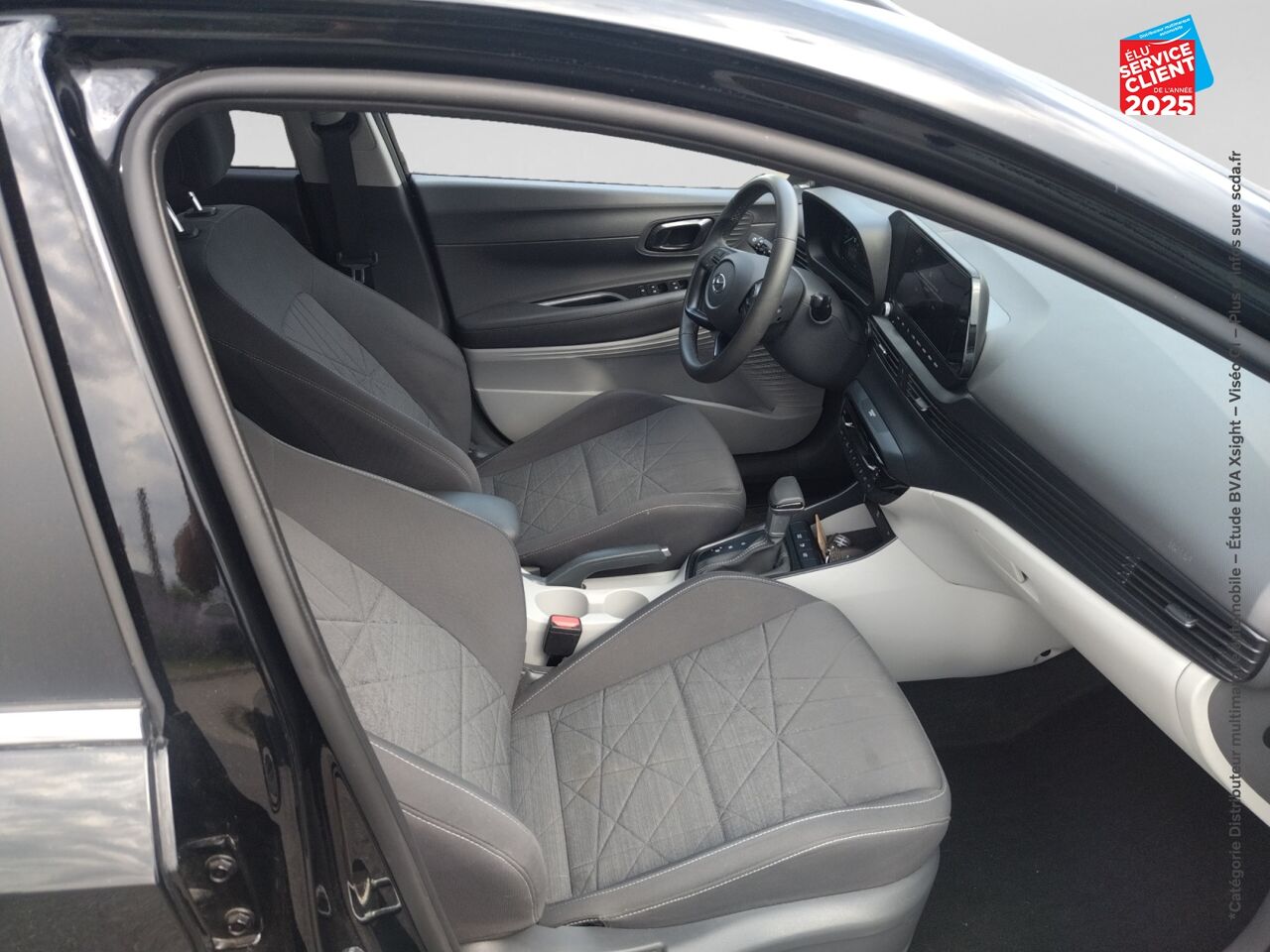 Véhicule d'occasion HYUNDAI BAYON 1.0 T-GDI 100CH HYBRID 48V CREATIVE DCT-7 CAMERA CARPLAY chez Nissan Strasbourg