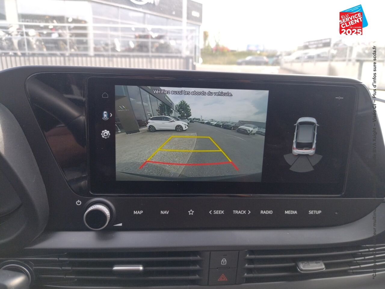 Véhicule d'occasion HYUNDAI BAYON 1.0 T-GDI 100CH HYBRID 48V CREATIVE DCT-7 CAMERA CARPLAY chez Nissan Strasbourg