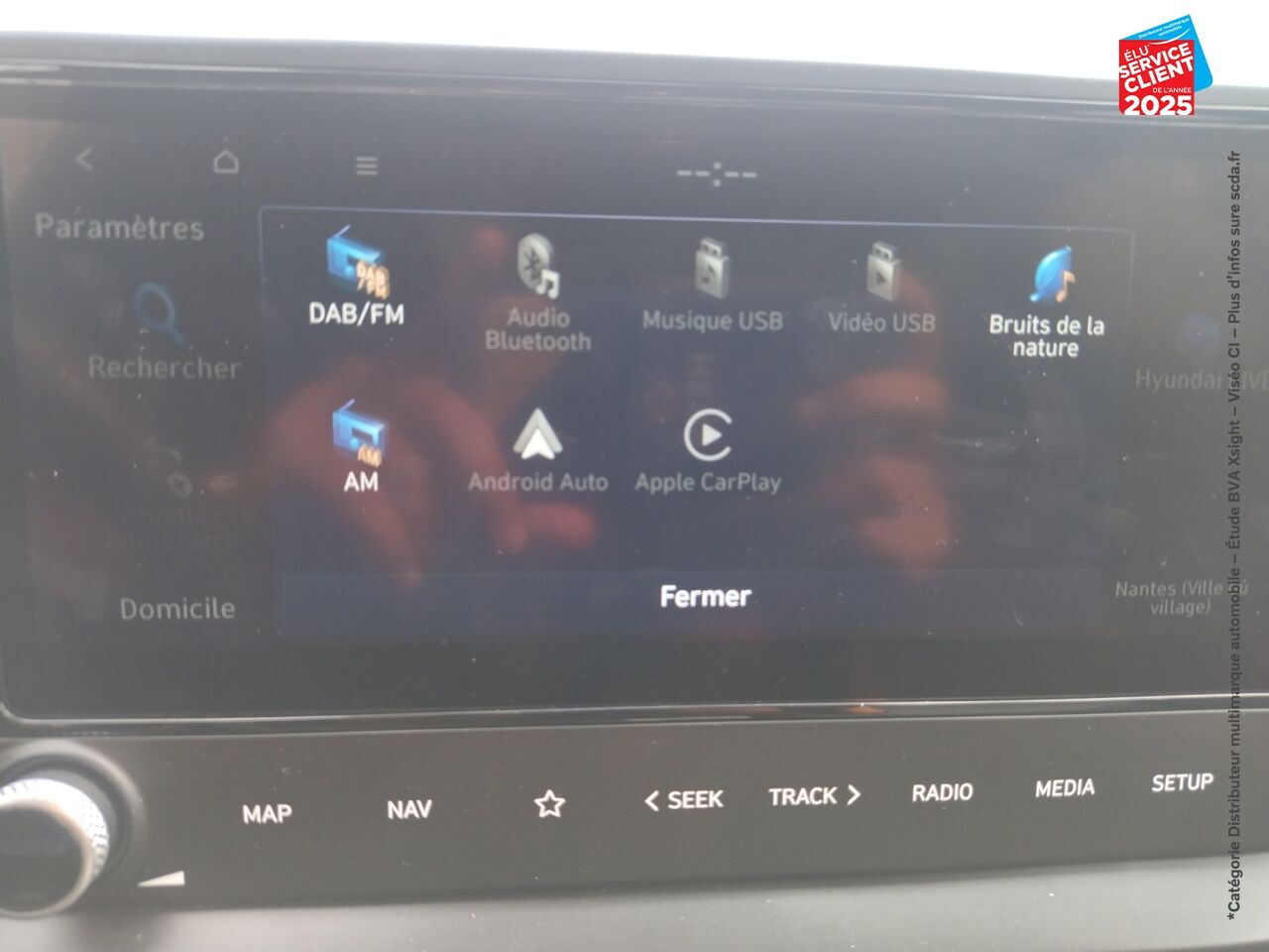 Véhicule d'occasion HYUNDAI BAYON 1.0 T-GDI 100CH HYBRID 48V CREATIVE DCT-7 CAMERA CARPLAY chez Nissan Strasbourg