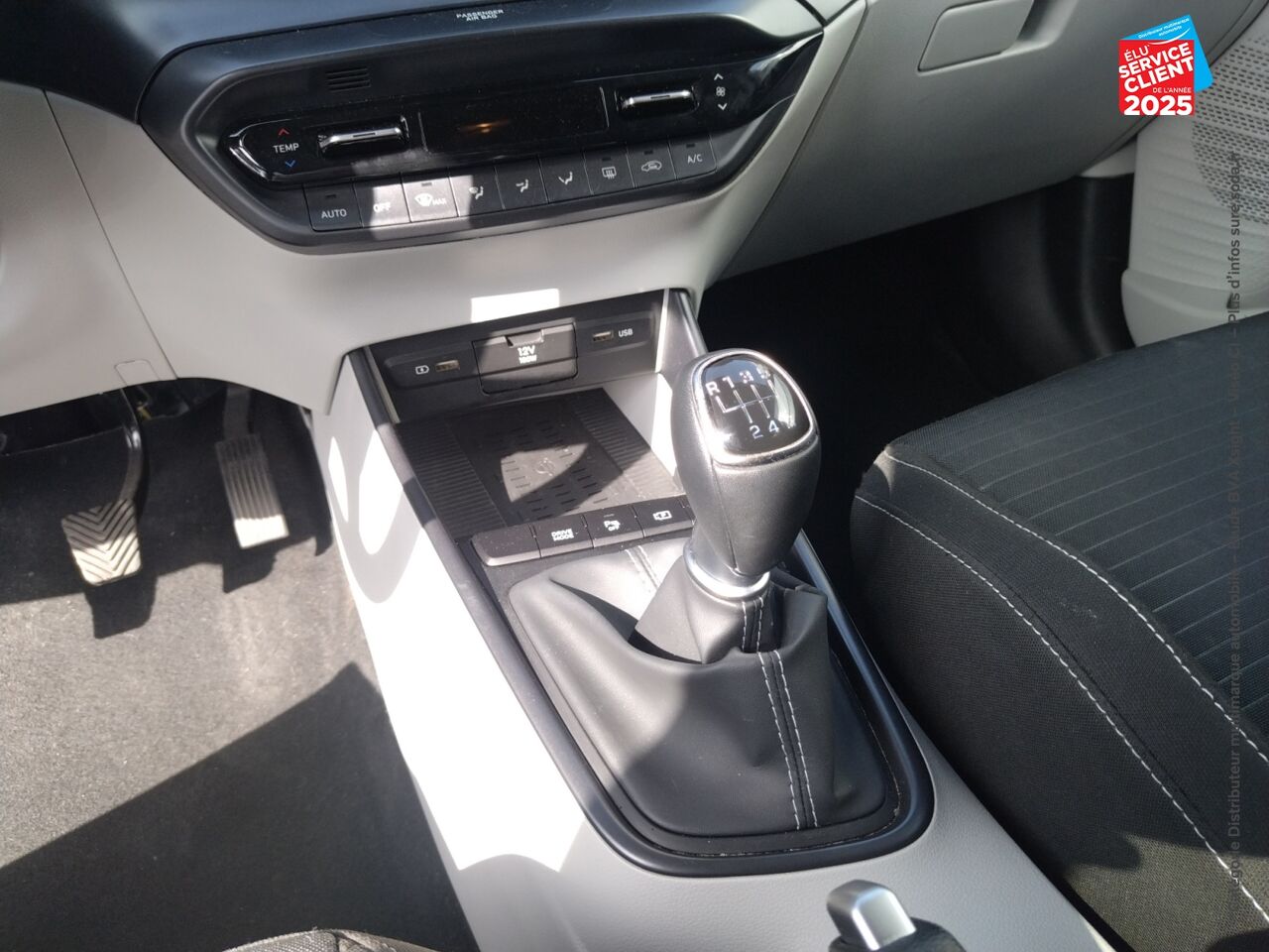 Véhicule d'occasion HYUNDAI I20 1.0 T-GDI 100CH HYBRID CREATIVE CAMERA GPS chez Hyundai Reims