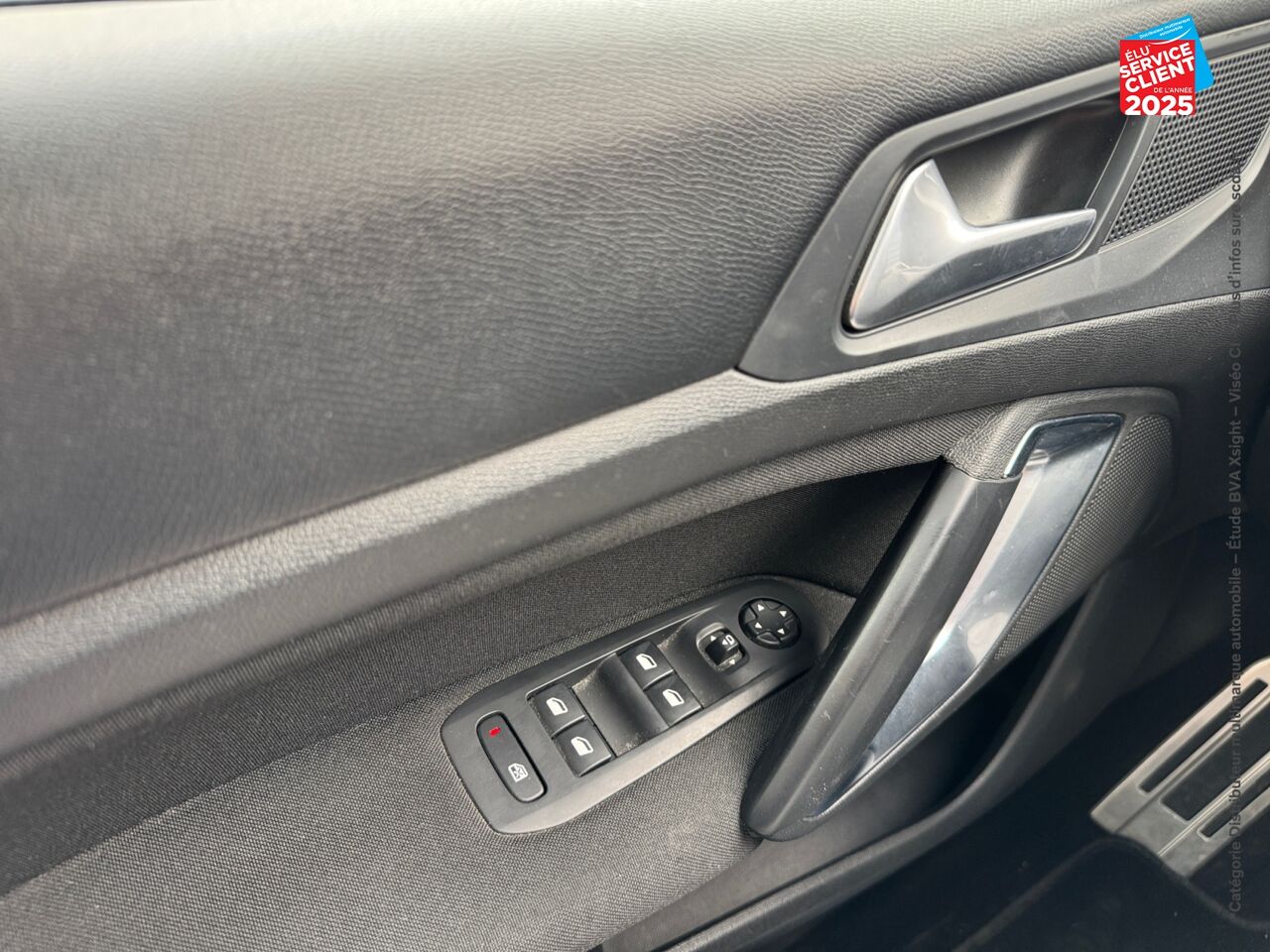 Véhicule d'occasion PEUGEOT 308 1.2 PURETECH 110CH S/S STYLE chez Renault Colmar