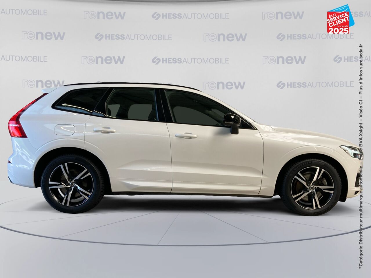Véhicule d'occasion VOLVO XC60 T8 AWD RECHARGE 303 + 87CH R-DESIGN GEARTRONIC chez HESS Automobile