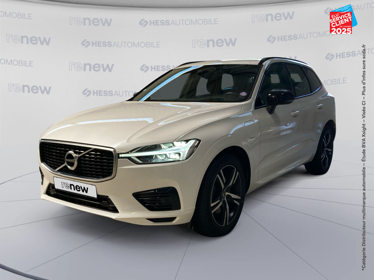 Véhicule d'occasion VOLVO XC60 T8 AWD RECHARGE 303 + 87CH R-DESIGN GEARTRONIC chez HESS Automobile