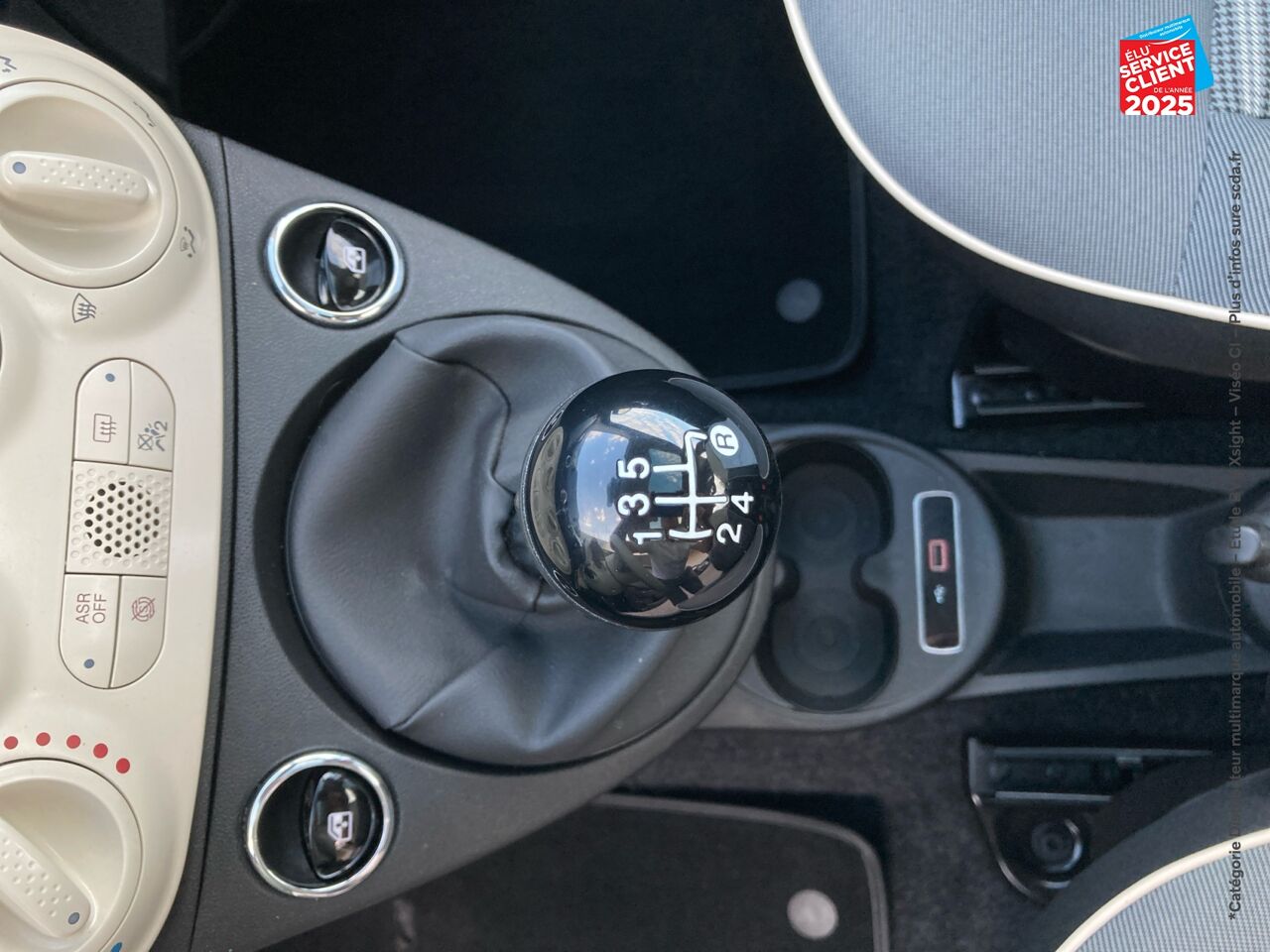 Véhicule d'occasion FIAT 500 1.2 8V 69CH ECO PACK LOUNGE TPANO chez HESS Automobile