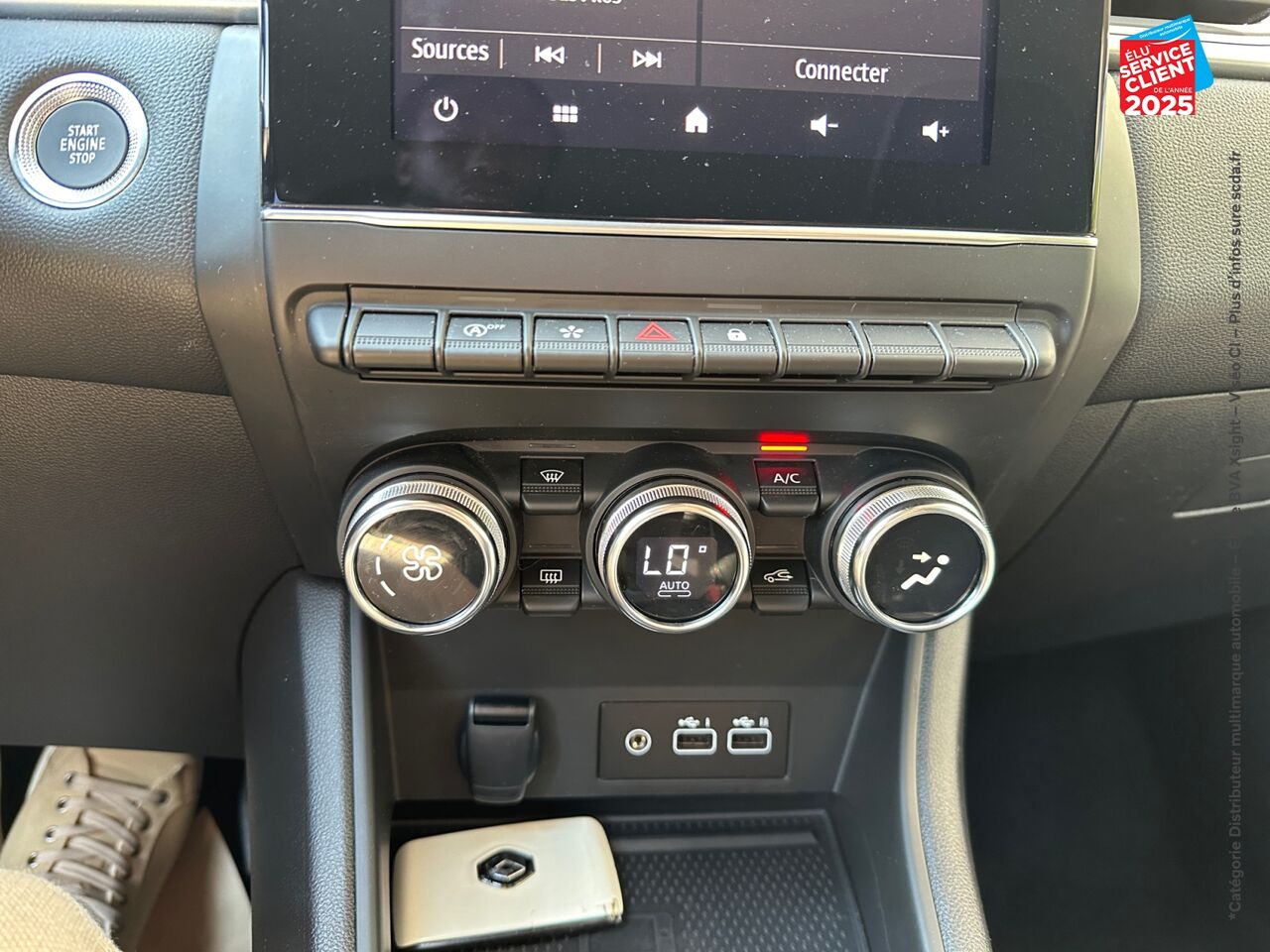 Véhicule d'occasion RENAULT CAPTUR 1.0 TCE 90CH TECHNO chez Renault Sélestat