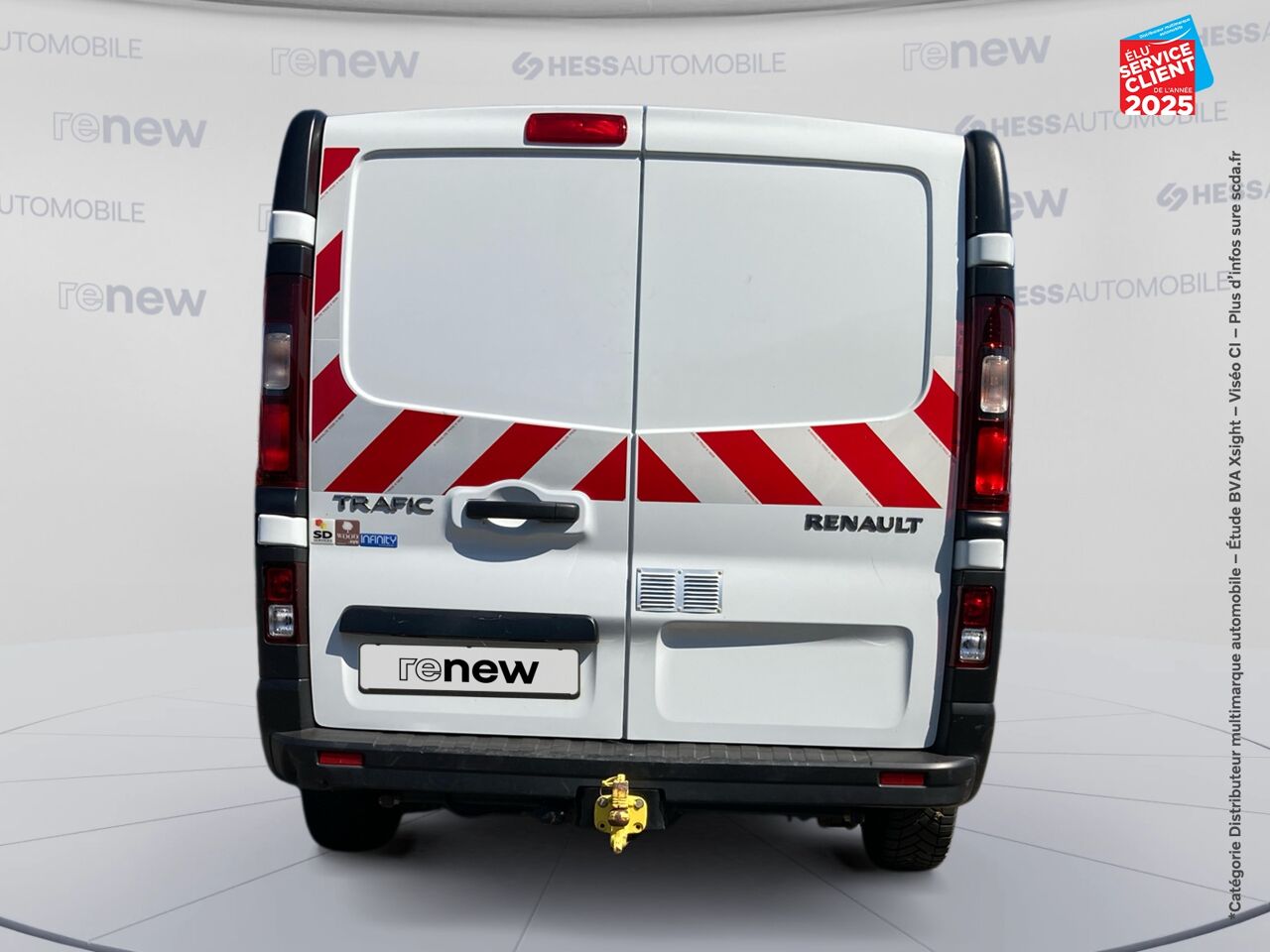Véhicule d'occasion RENAULT TRAFIC FG L2H1 1300 1.6 DCI 95CH GRAND CONFORT E6 ATTELAGE chez HESS Automobile