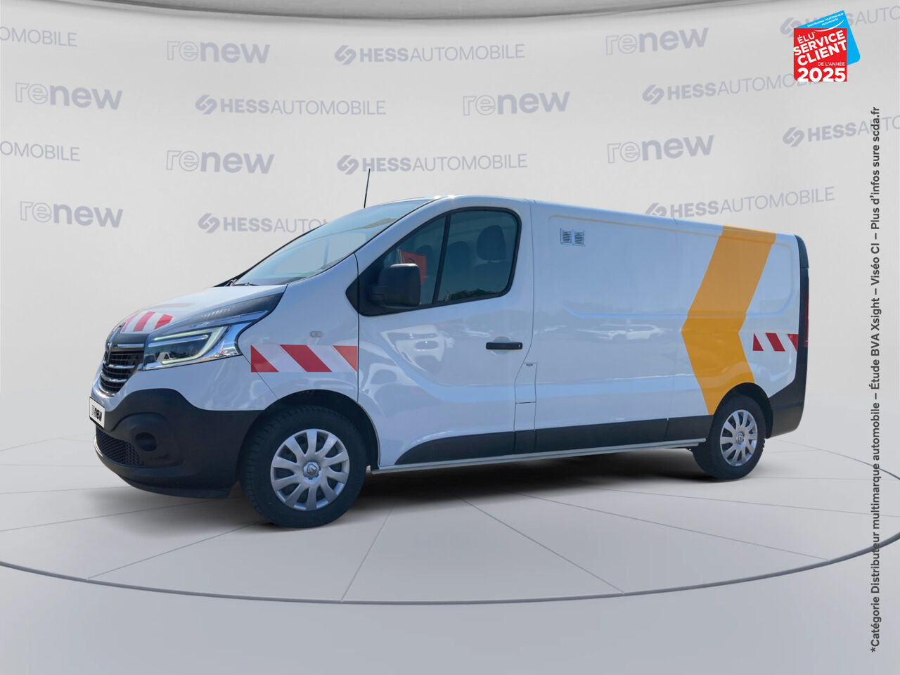 Véhicule d'occasion RENAULT TRAFIC FG L2H1 1300 1.6 DCI 95CH GRAND CONFORT E6 ATTELAGE chez HESS Automobile