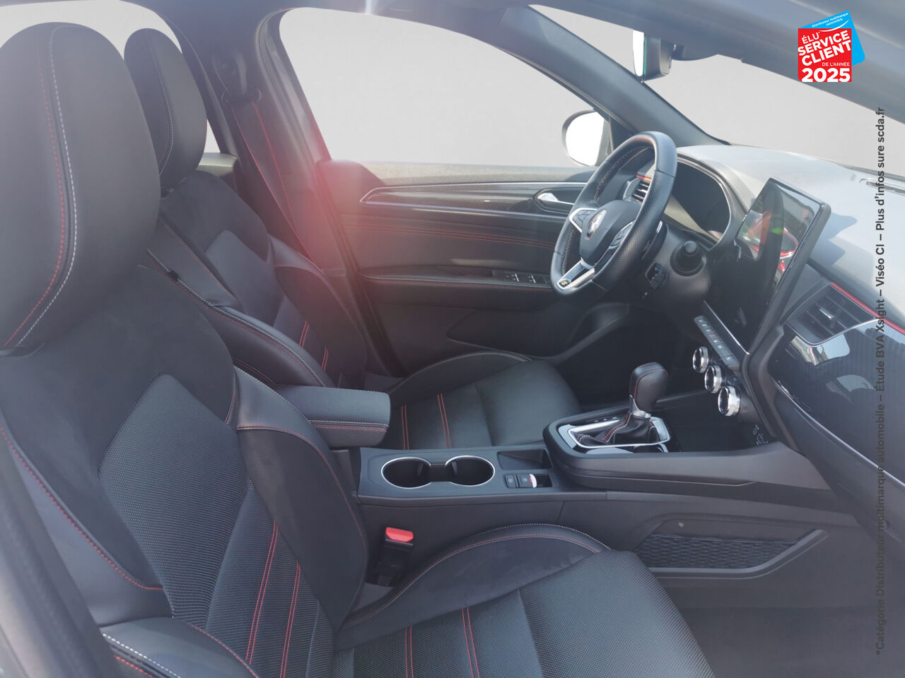 Véhicule d'occasion RENAULT ARKANA 1.3 TCE MILD HYBRID 140CH RS LINE EDC -22 chez Renault Colmar