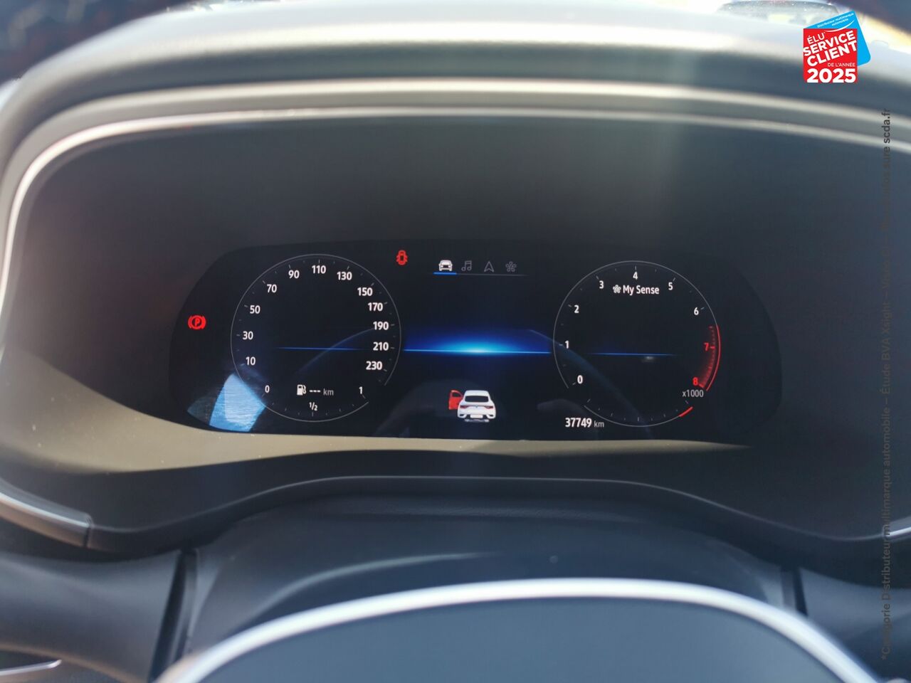 Véhicule d'occasion RENAULT ARKANA 1.3 TCE MILD HYBRID 140CH RS LINE EDC -22 chez Renault Colmar