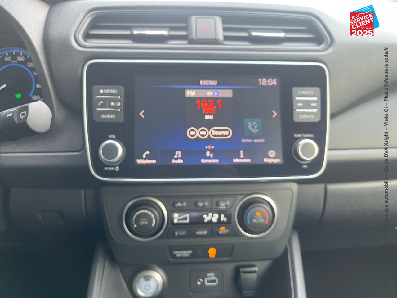 Véhicule d'occasion NISSAN LEAF 150CH 40KWH ACENTA 21 chez HESS Automobile
