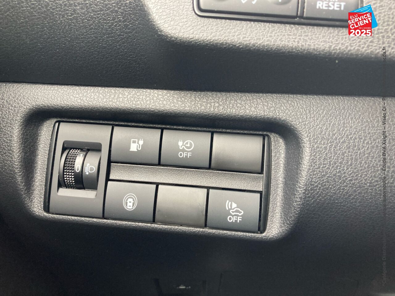 Véhicule d'occasion NISSAN LEAF 150CH 40KWH ACENTA 21.5 chez Nissan Strasbourg