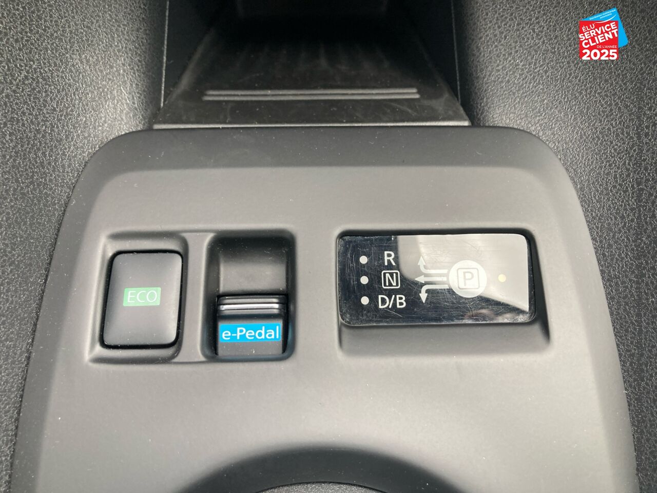 Véhicule d'occasion NISSAN LEAF 150CH 40KWH ACENTA 21.5 chez Nissan Strasbourg