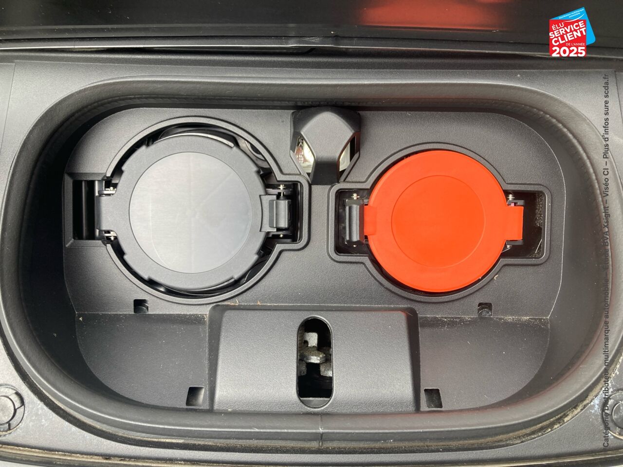 Véhicule d'occasion NISSAN LEAF 150CH 40KWH ACENTA 21.5 chez Nissan Strasbourg