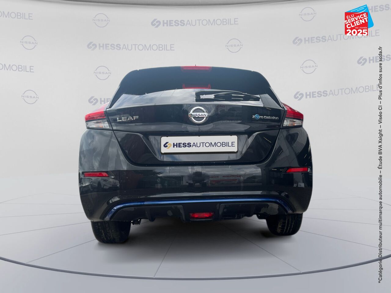 Véhicule d'occasion NISSAN LEAF 150CH 40KWH N-CONNECTA 19 SIEGES CHAUF GPS chez Peugeot Charleville