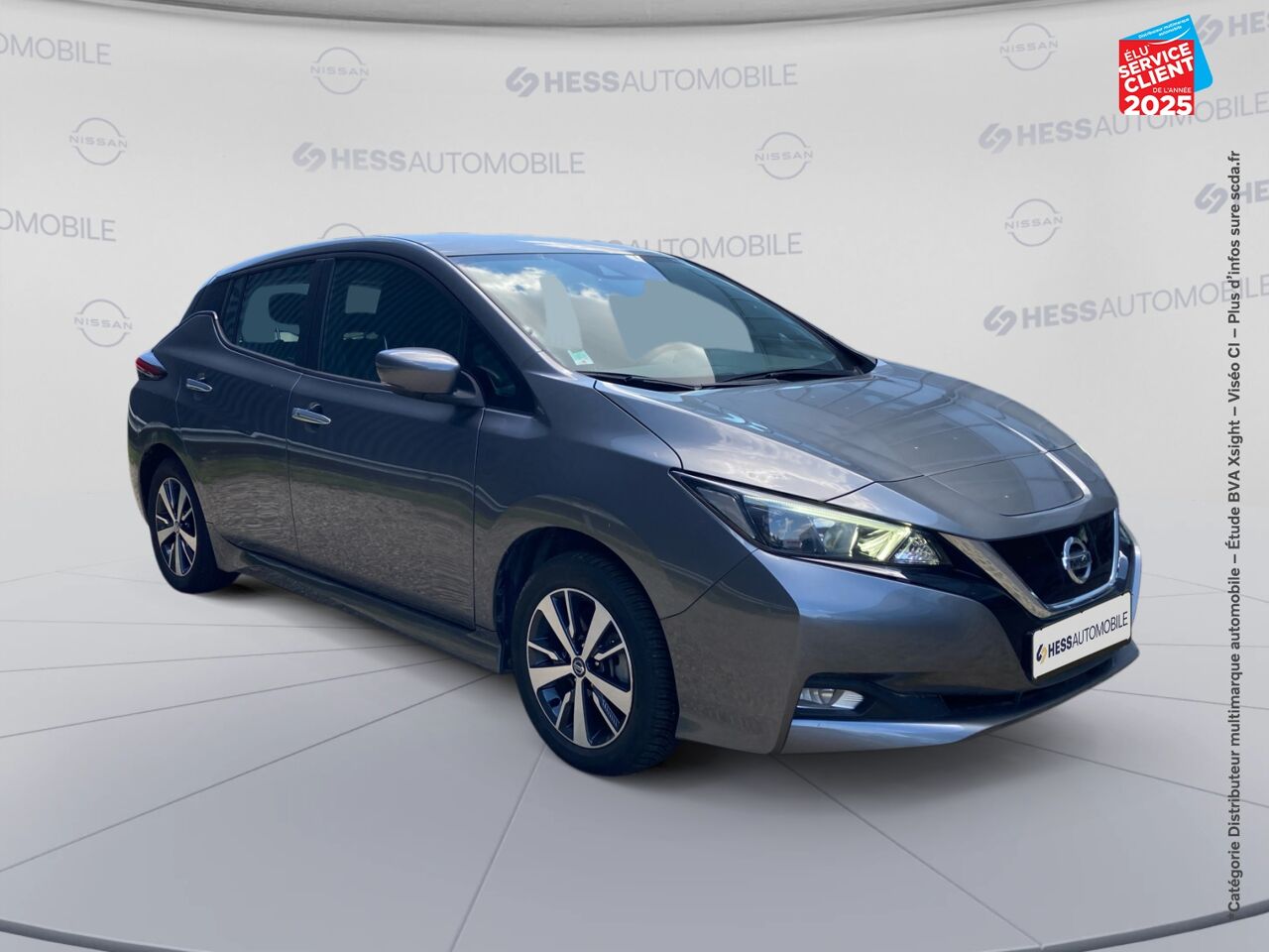 Véhicule d'occasion NISSAN LEAF 150CH 40KWH ACENTA 21.5 CAMERA chez Peugeot Charleville