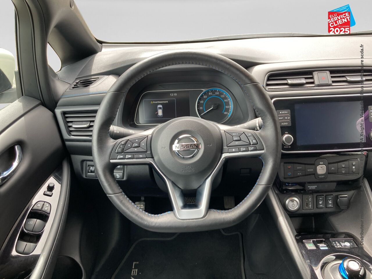 Véhicule d'occasion NISSAN LEAF 150CH 40KWH N-CONNECTA 21 SIEGES CHAUF GPS chez Nissan Beaune