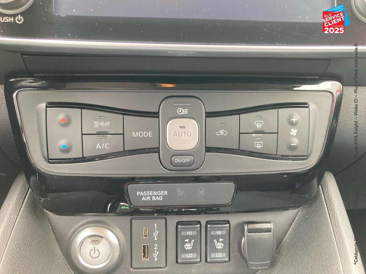 Véhicule d'occasion NISSAN LEAF 150CH 40KWH N-CONNECTA 21 SIEGES CHAUF GPS chez Nissan Beaune