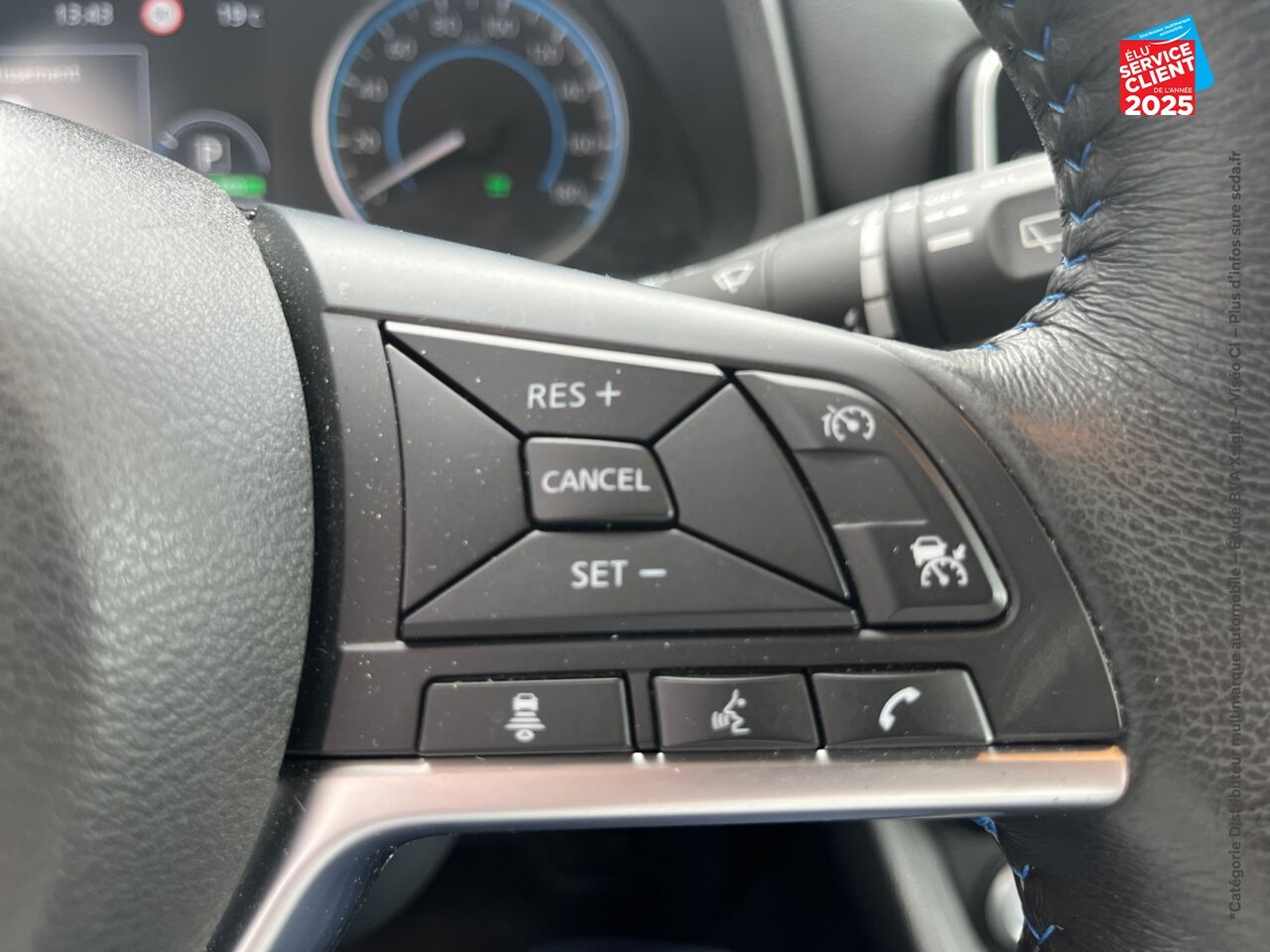 Véhicule d'occasion NISSAN LEAF 150CH 40KWH N-CONNECTA 21 SIEGES CHAUF GPS chez Nissan Strasbourg