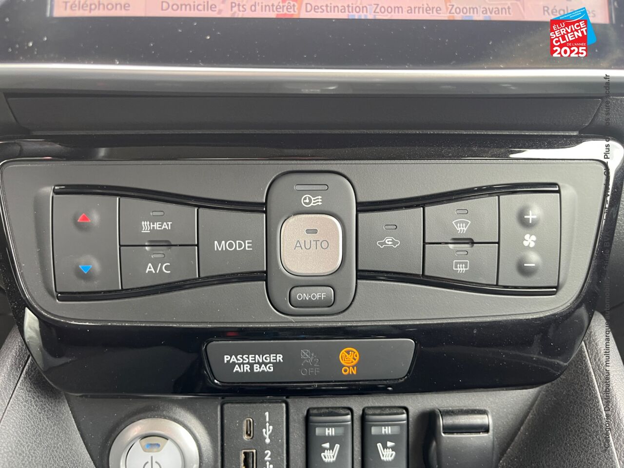 Véhicule d'occasion NISSAN LEAF 150CH 40KWH N-CONNECTA 21 SIEGES CHAUF GPS chez Nissan Strasbourg