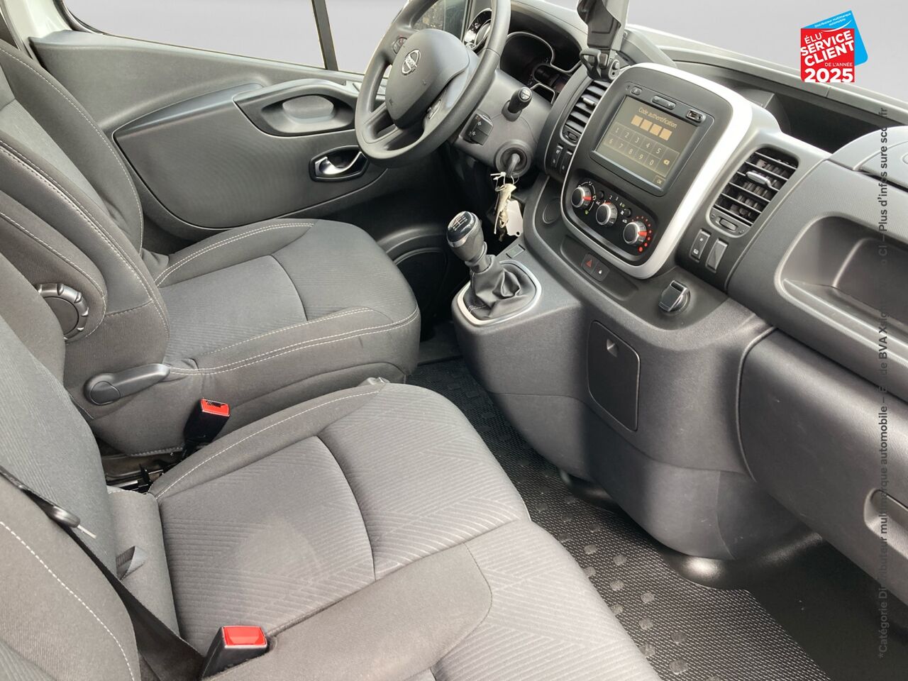Véhicule d'occasion NISSAN NV300 FG L2H2 3T0 2.0 DCI 145CH S/S N-CONNECTA chez Fiat Strasbourg