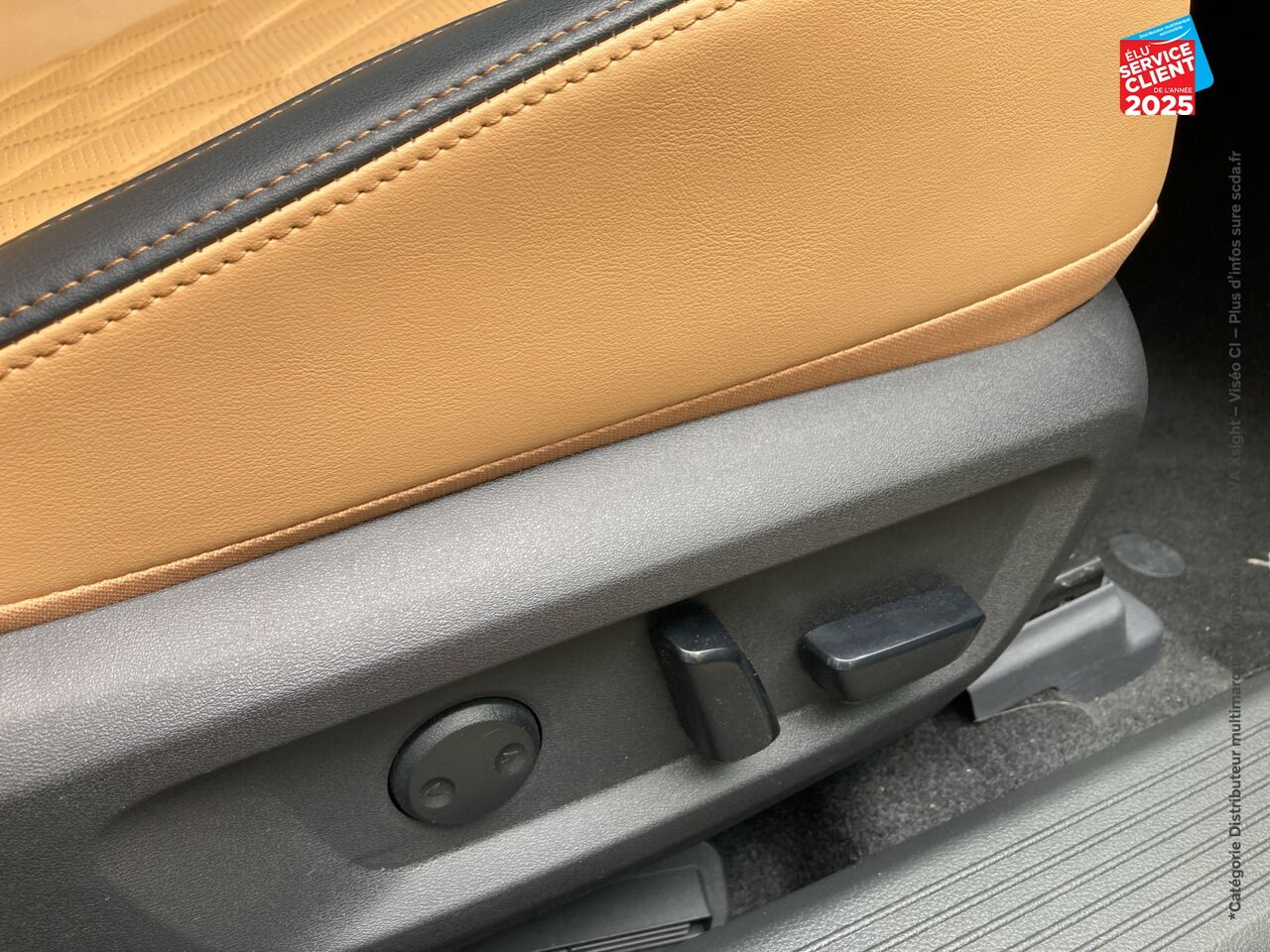 Véhicule d'occasion NISSAN X-TRAIL E-4ORCE 213CH TEKNA+ SIEGES CUIR GPS chez Renault Colmar
