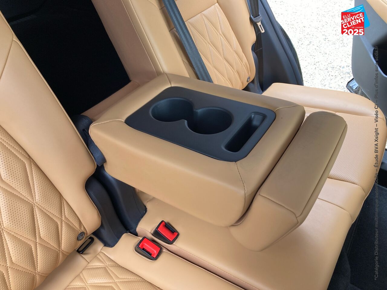 Véhicule d'occasion NISSAN X-TRAIL E-4ORCE 213CH TEKNA+ SIEGES CUIR GPS chez Renault Colmar