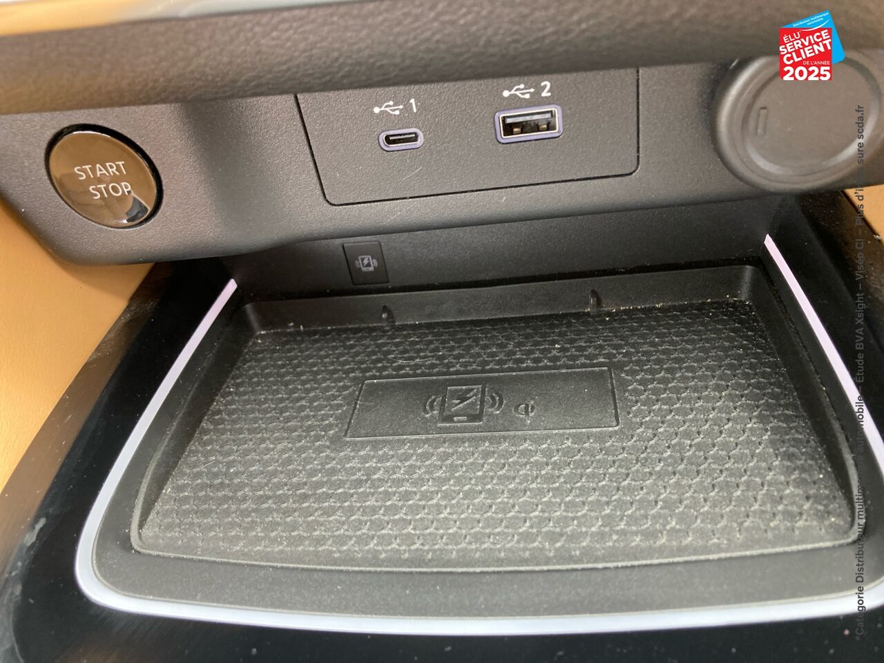 Véhicule d'occasion NISSAN X-TRAIL E-4ORCE 213CH TEKNA+ SIEGES CUIR GPS chez Renault Colmar