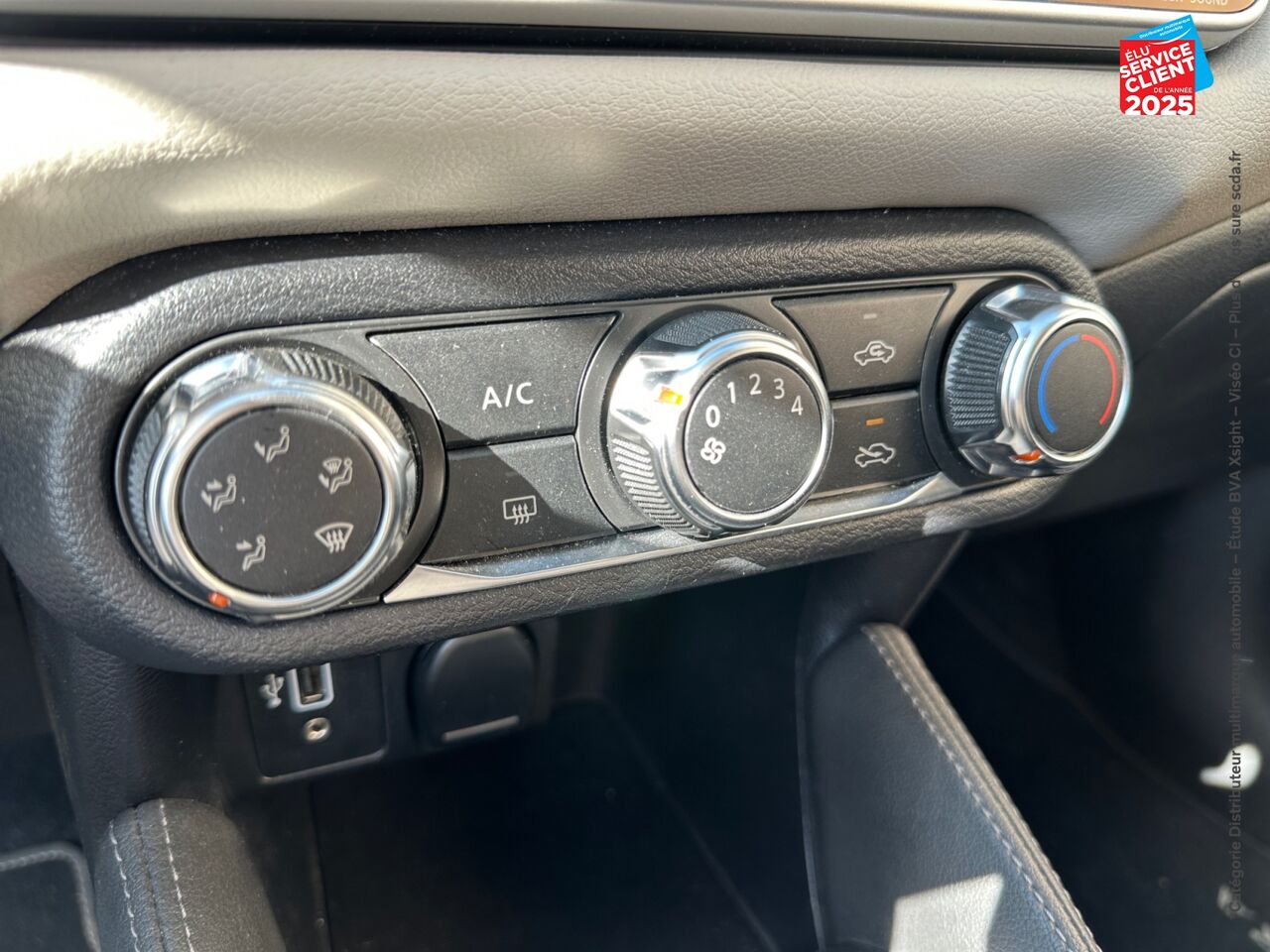 Véhicule d'occasion NISSAN MICRA 1.0 IG-T 100CH N-TEC 2020 chez Opel Verdun