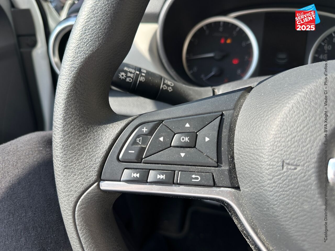 Véhicule d'occasion NISSAN MICRA 1.0 IG-T 100CH N-TEC 2020 chez Opel Verdun