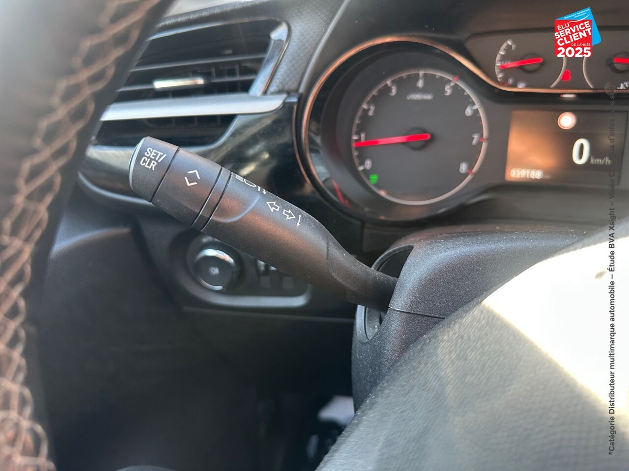 Véhicule d'occasion OPEL CORSA 1.2 75CH EDITION GPS RADAR AR chez Renault Colmar