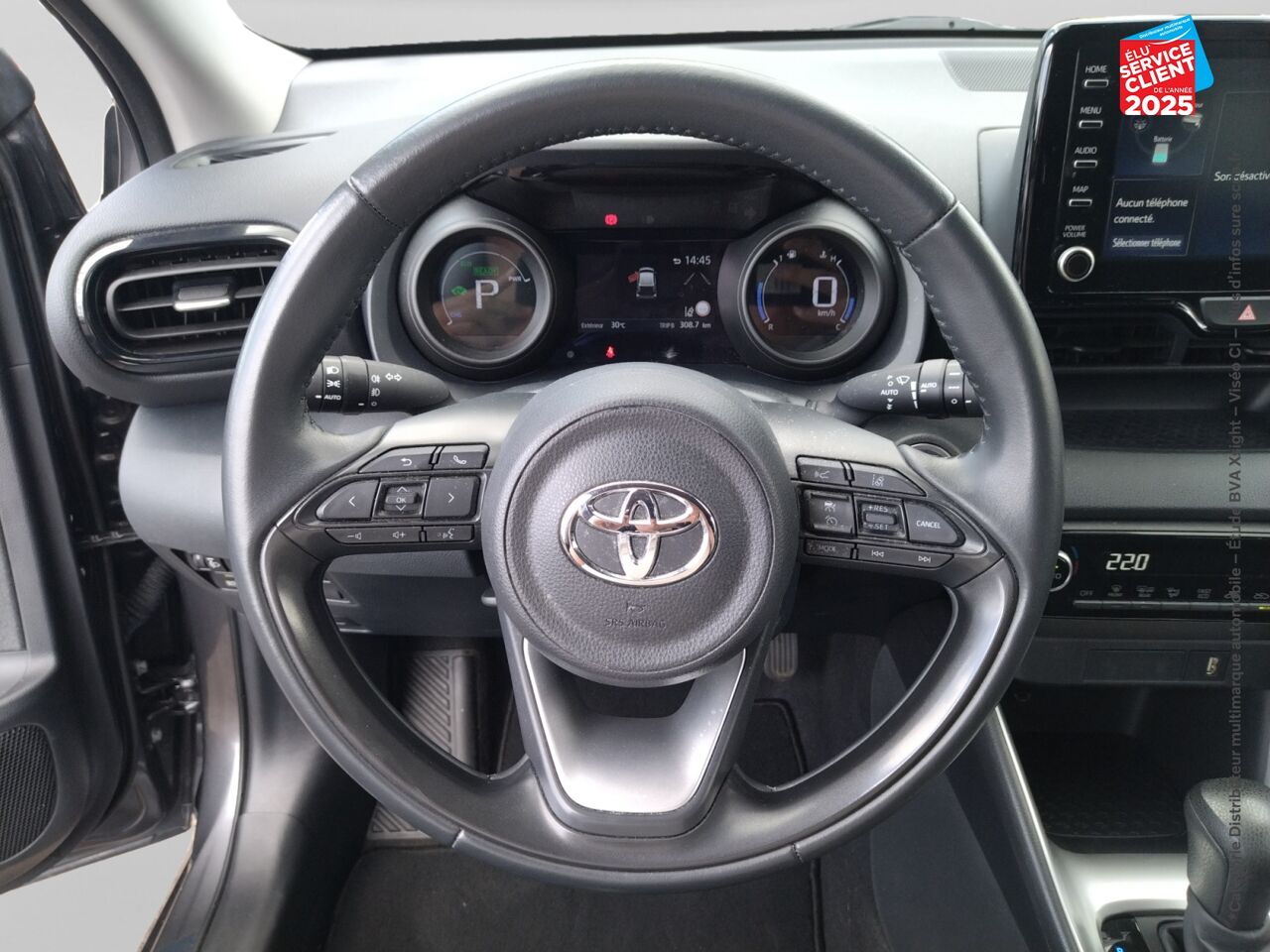 Véhicule d'occasion TOYOTA YARIS 116H DESIGN 5P MY21 chez Nissan Nancy