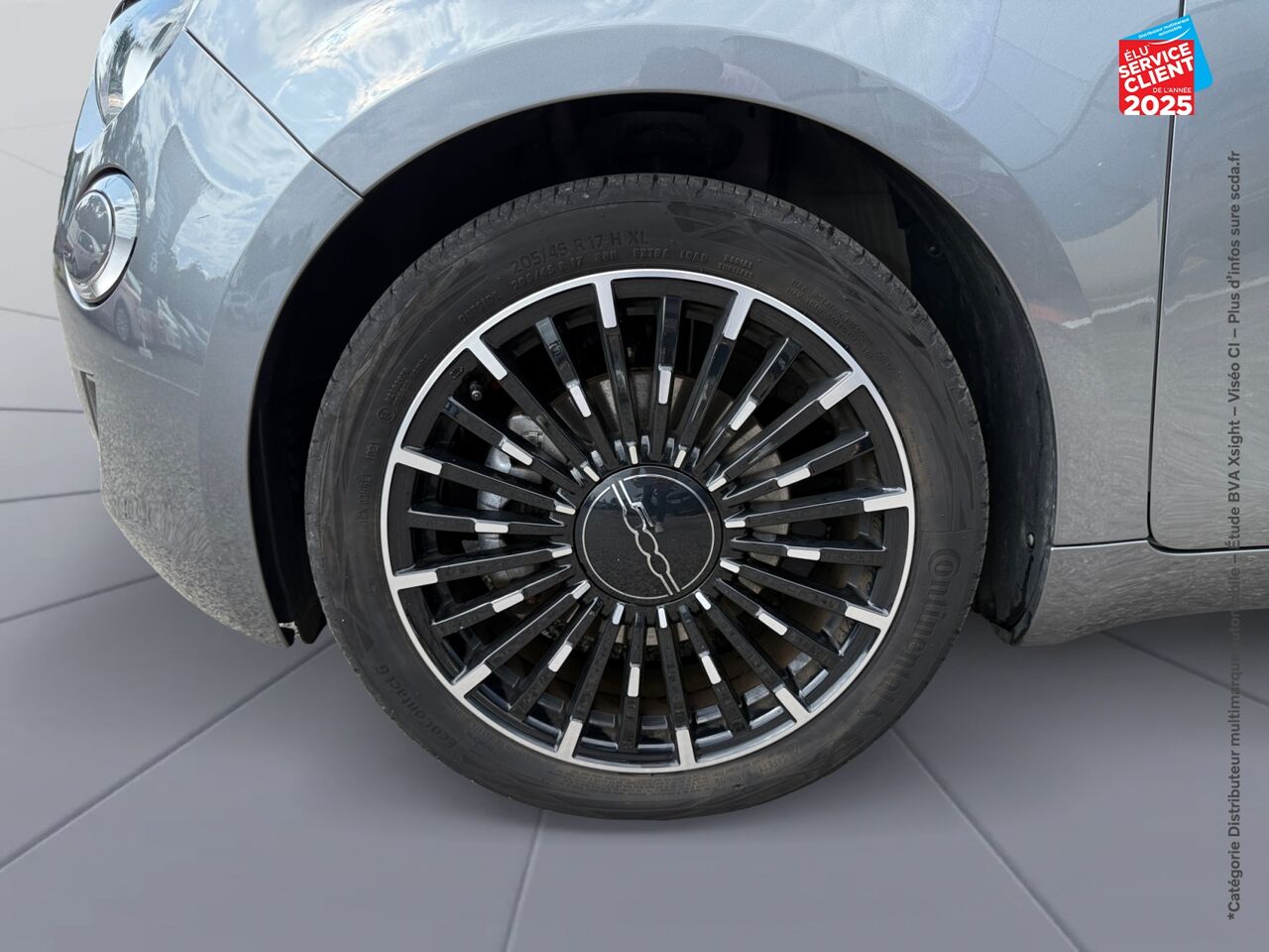 Véhicule d'occasion FIAT 500 E 118CH ICONE CAMERA GPS chez Hyundai Mulhouse