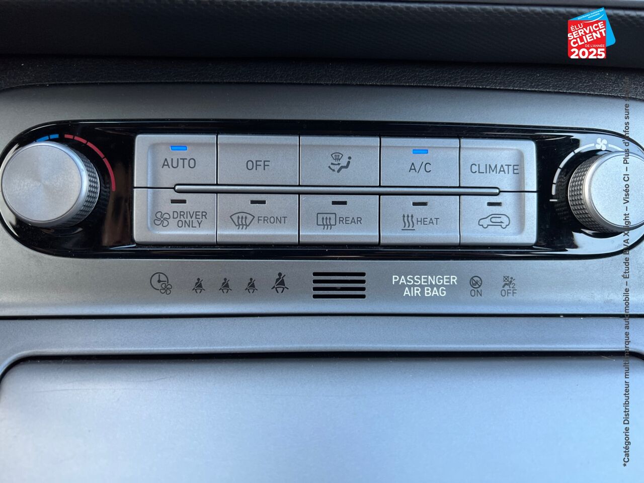 Véhicule d'occasion HYUNDAI KONA ELECTRIC 204CH CREATIVE EURO6D-T EVAP 3CV SIEGE CHAUF CAMERA GPS chez Renault Saint-Louis