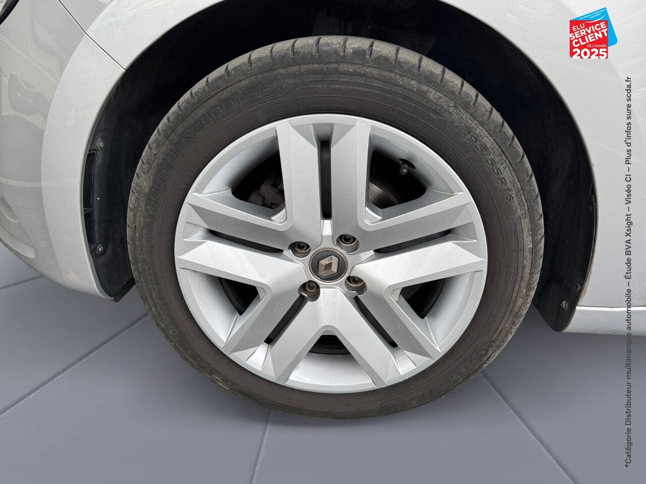 Véhicule d'occasion RENAULT CLIO 1.5 BLUE DCI 85CH BUSINESS GPS RADAR AR chez HESS Automobile
