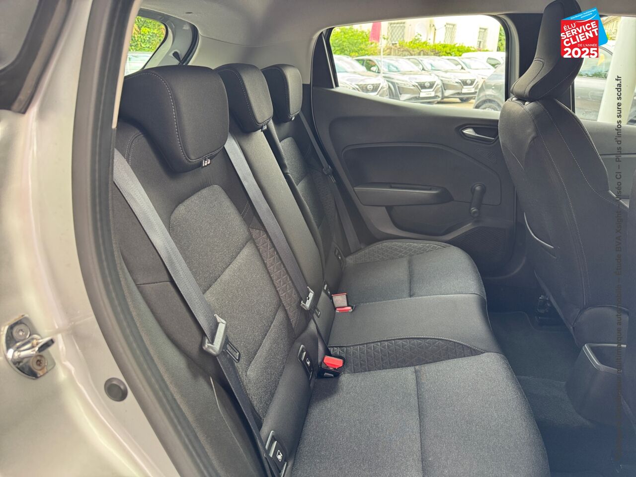 Véhicule d'occasion RENAULT CLIO 1.5 BLUE DCI 85CH BUSINESS GPS RADAR AR chez HESS Automobile