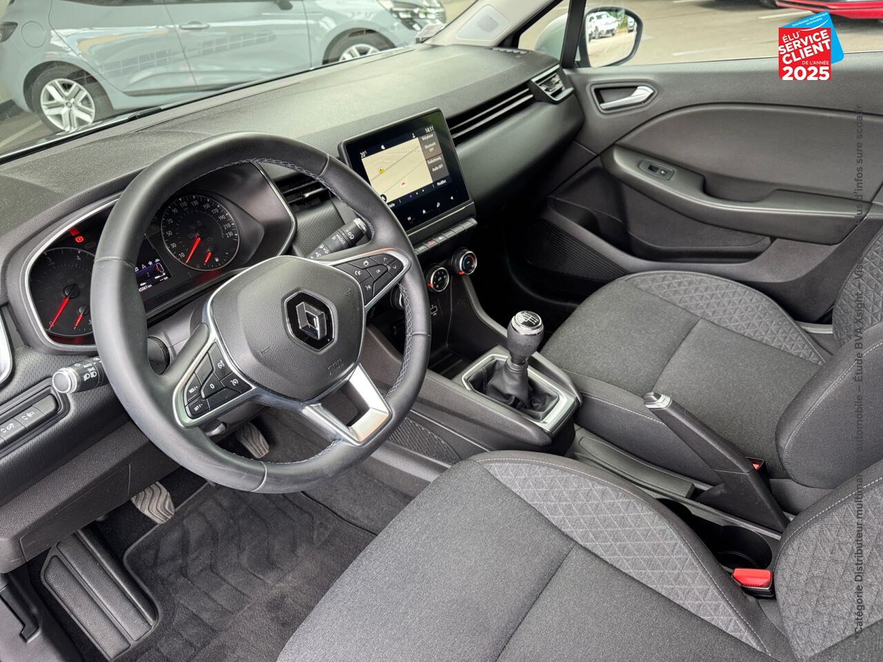 Véhicule d'occasion RENAULT CLIO 1.5 BLUE DCI 85CH BUSINESS GPS RADAR AR chez HESS Automobile