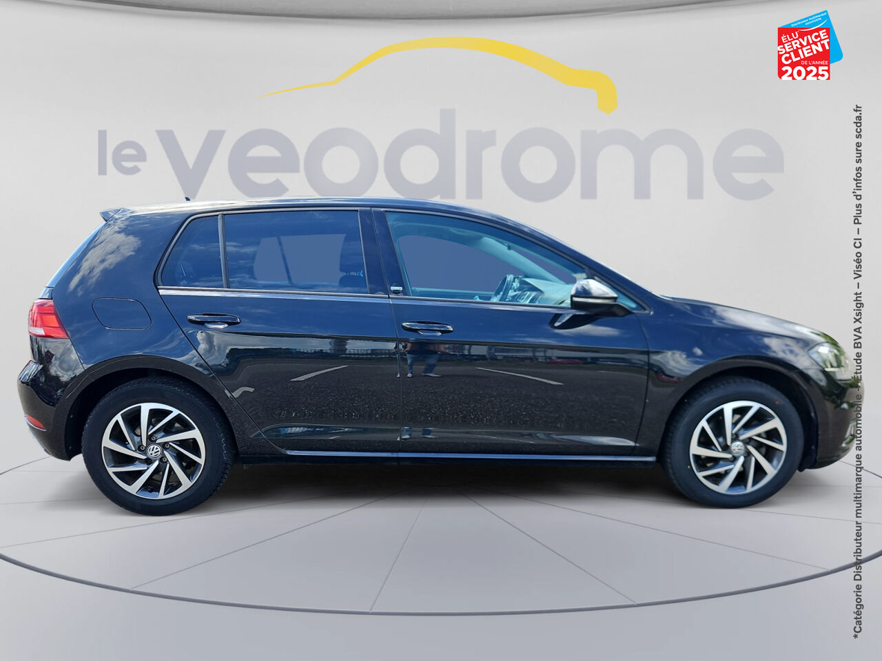 Véhicule d'occasion VOLKSWAGEN GOLF 1.4 TSI 125CH BLUEMOTION TECHNOLOGY SOUND 5P GPS CAMERA CARPLAY chez Le Veodrome