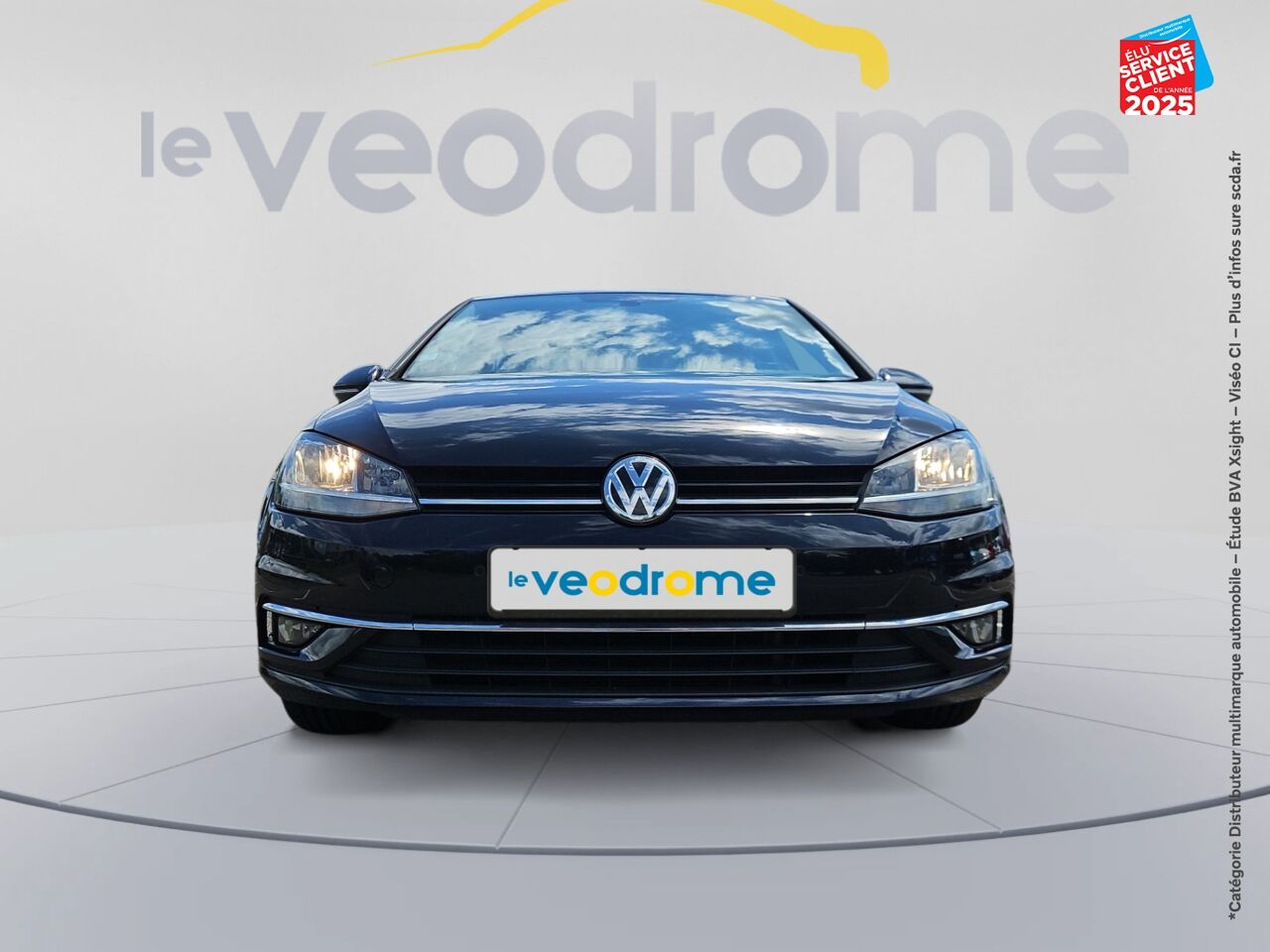 Véhicule d'occasion VOLKSWAGEN GOLF 1.4 TSI 125CH BLUEMOTION TECHNOLOGY SOUND 5P GPS CAMERA CARPLAY chez Le Veodrome