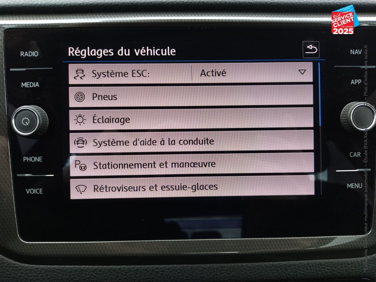 Véhicule d'occasion VOLKSWAGEN GOLF SPORTSVAN 1.5 TSI EVO 130CH BLUEMOTION TECHNOLOGY CONNECT GPS CAMERA CARPLAY chez Le Veodrome
